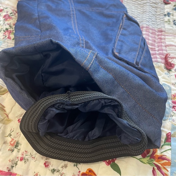 Betty Rides Snow Girl Snowboarding Denim Look Cargo Pants Elastic Waist Youth S - Picture 7 of 12